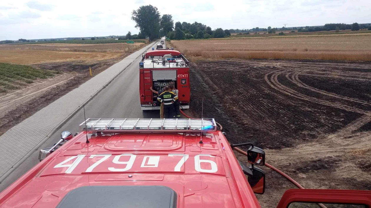 Pożar zboża w miejscowości Wojcieszków