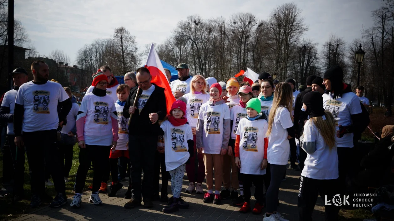 Tropem Wilczym. Bieg Pamięci Żołnierzy Wyklętych Łuków 2024