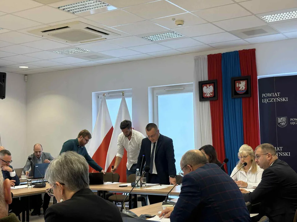 Sesja Rady powiatu - 30.10.2025