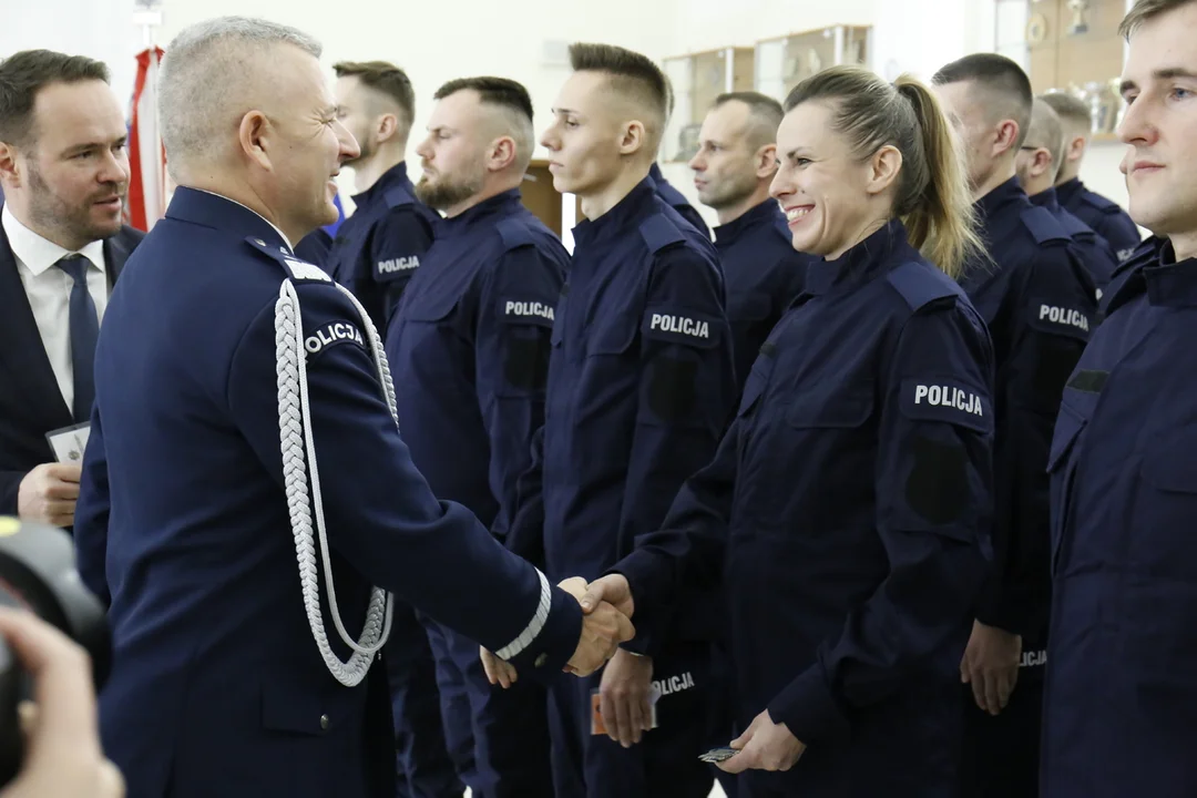 Nowi funkcjonariusze w lubelskiej policji. Złożyli już uroczyste ślubowanie