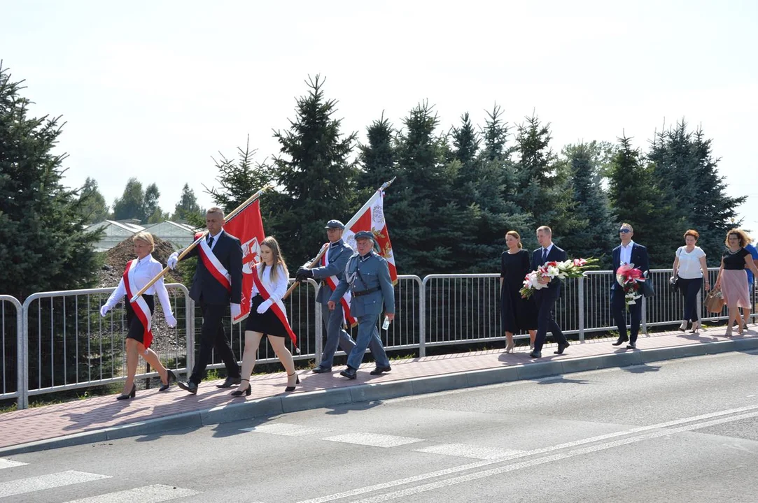 Uroczystość odsłonięcia ronda im. generała Tadeusza Rozwadowskiego w Chodlu