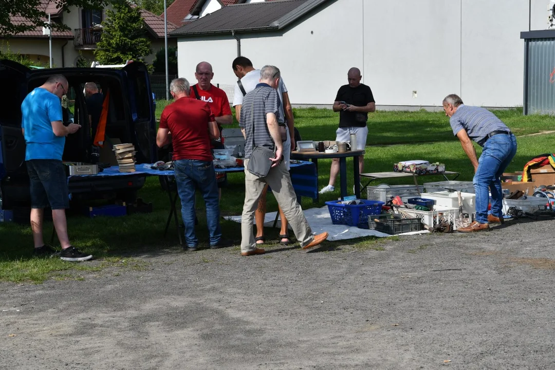 Pchli targ w pierwszą niedzielę września. Płyty, książki, zabawki i inne starocia [ZDJĘCIA] - Zdjęcie główne