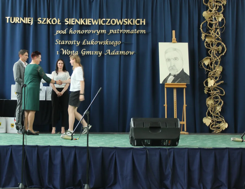 XIII Turniej Szkół Sienkiewiczowskich pod honorowym patronatem Starosty Łukowskiego i Wójta Gminy Adamów
