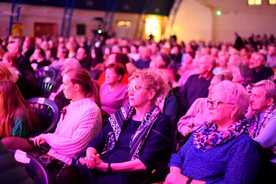 "Koncert kolęd i słodkich serc"