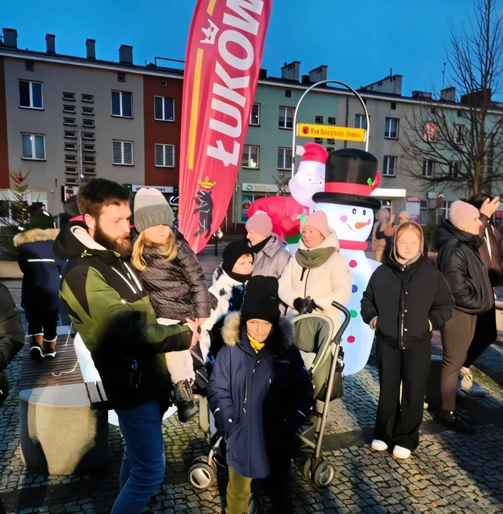 Mikołajki Łuków , rozświetlenie choinki