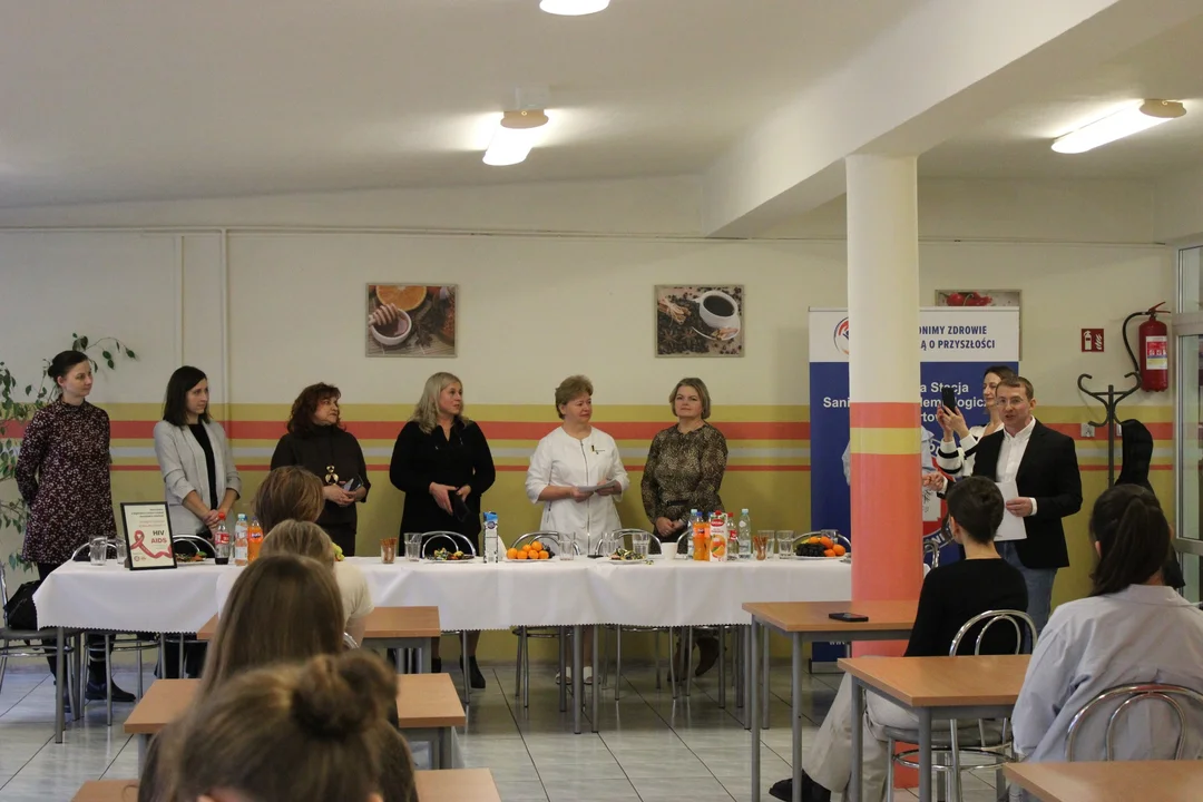 Konkurs wiedzy o AIDS w RCEZ