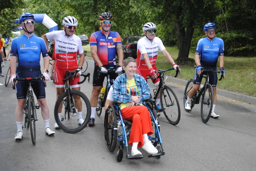 7,5 tysiąca rowerzystów i zbiórka dla Edyty Lewtak (zdjęcia, film) - Zdjęcie główne