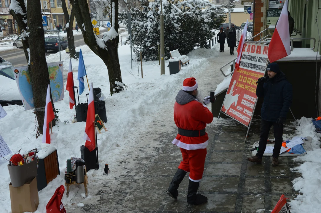 Protest przed Sądem Rejonowym w Opolu Lubelskim