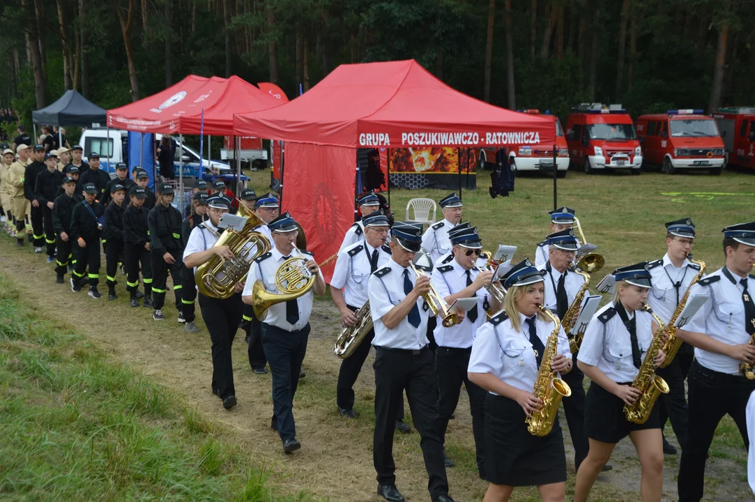 I Piknik Młodzieżowych Drużyn Pożarniczych w Janowicach