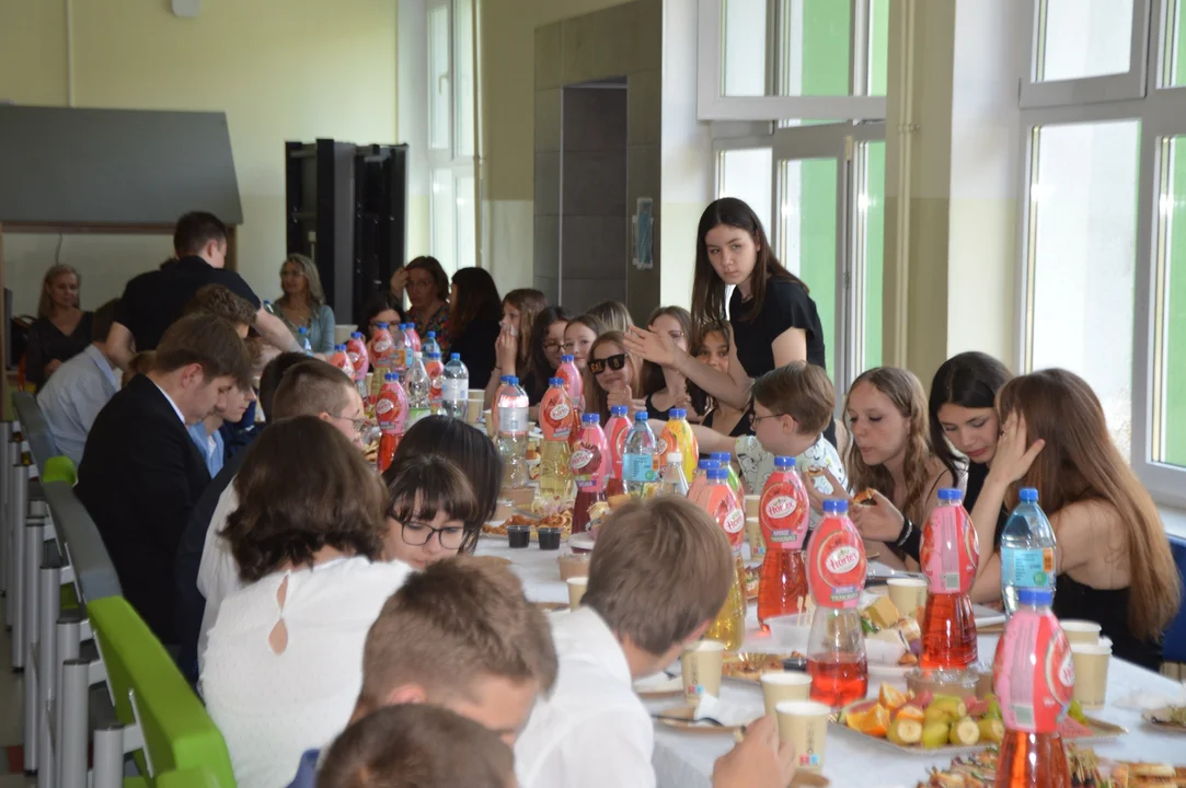 Bal ósmoklasisty w SP nr 6 im. Polskich Lotników w Puławach