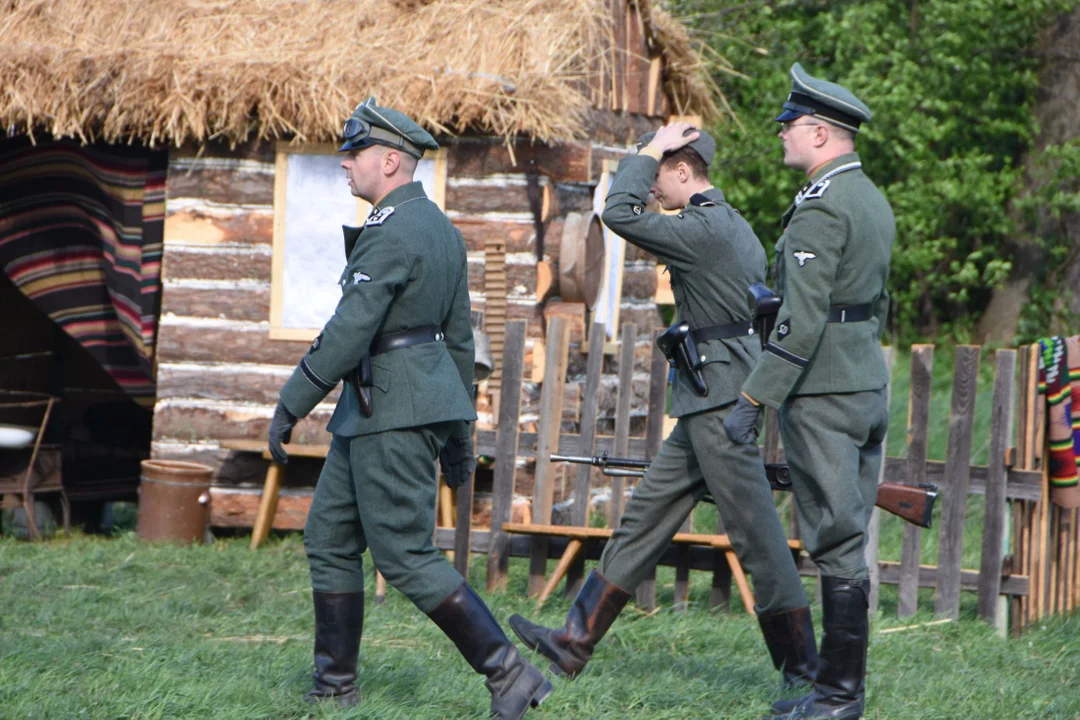 Rekonstrukcja Józefów Duży cz.2