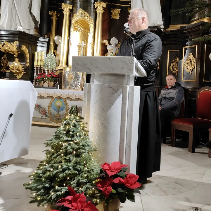 Schola „Promyczki” zaśpiewała kolędy i pastorałki (ZDJĘCIA)