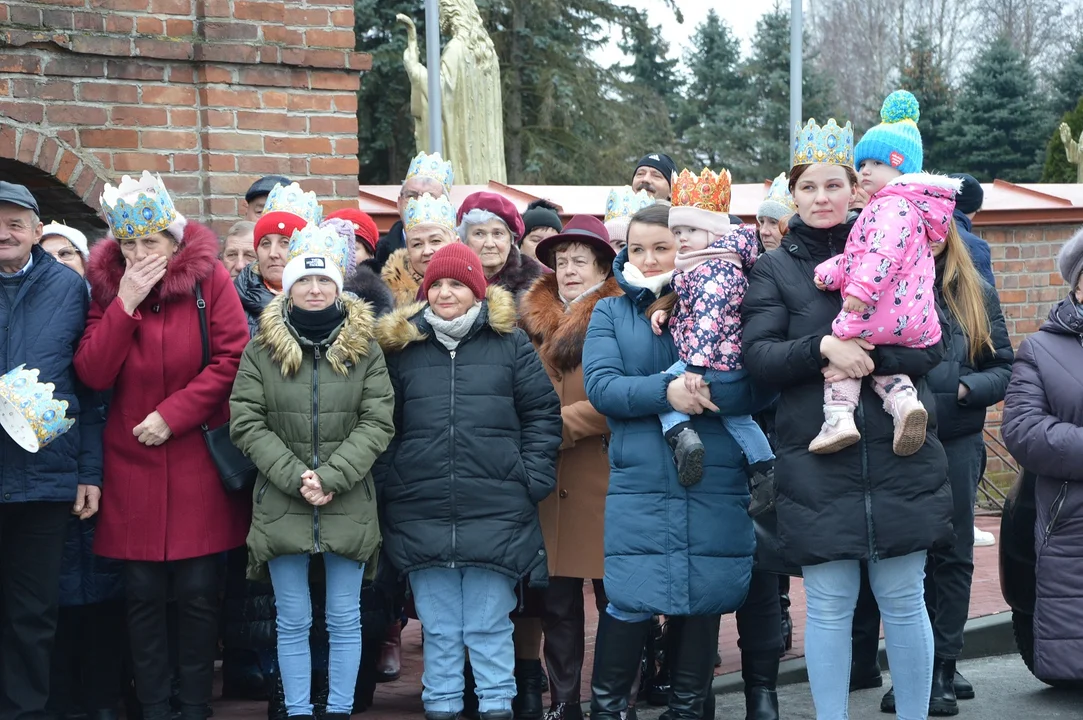 Orszak Trzech Króli przeszedł ulicami Chodla