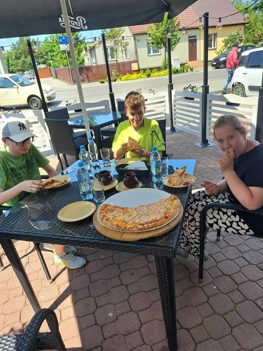 Klasy IVb/Vb i VIIIc wygrywają w konkursie szkolnym ZSS w Łukowie. W nagrodę pizza!!! - Zdjęcie główne