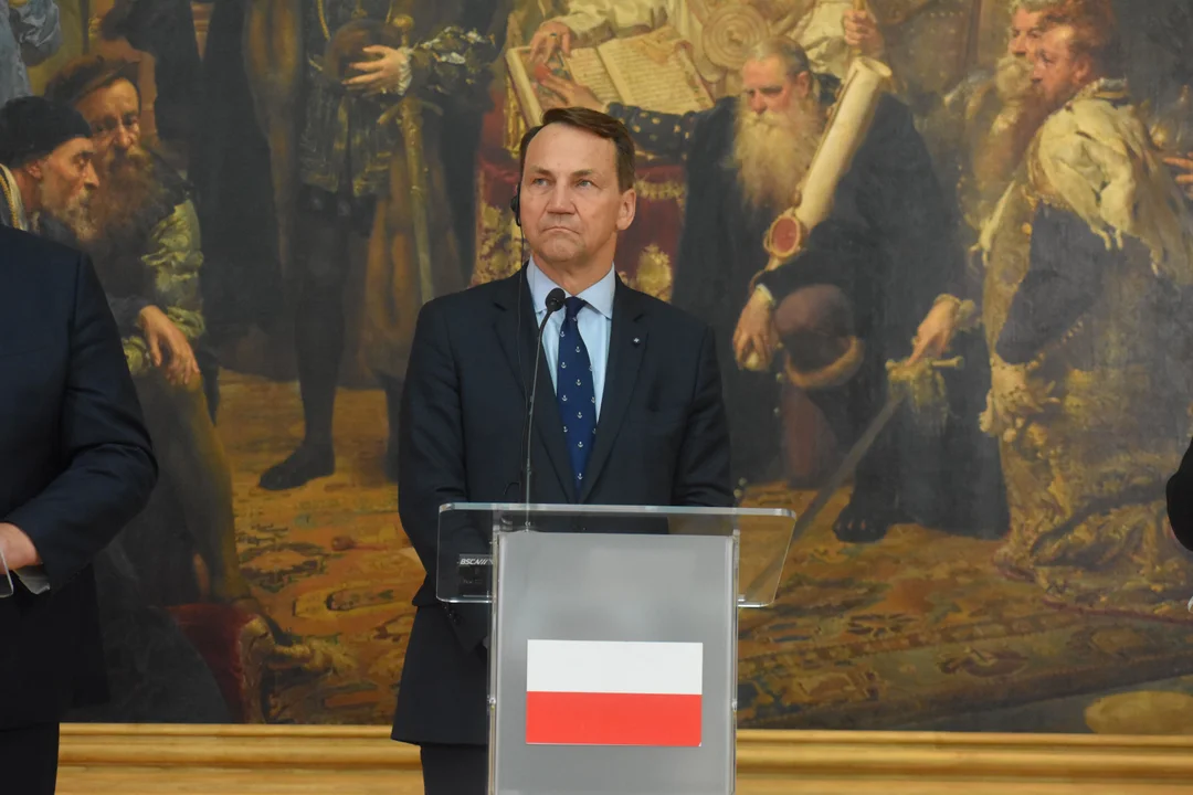 Radosław Sikorski w Lublinie. "Polska i Litwa wspierają Ukrainę politycznie w obliczu rosyjskiej agresji"