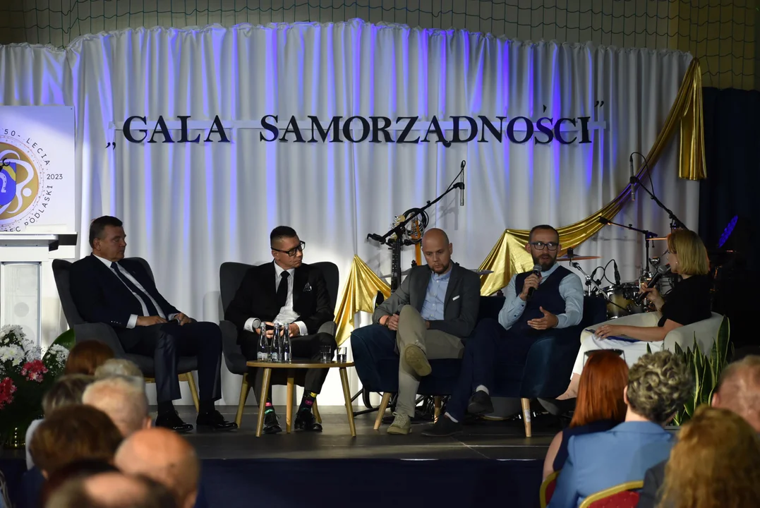 Gala Samorządności z panelami dla każdego mieszkańca (ZDJĘCIA) - Zdjęcie główne