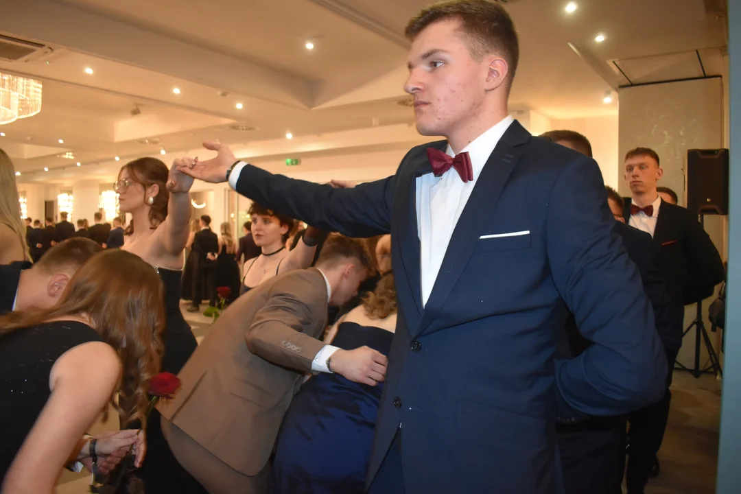 Polonez maturzystów ZST w Puławach