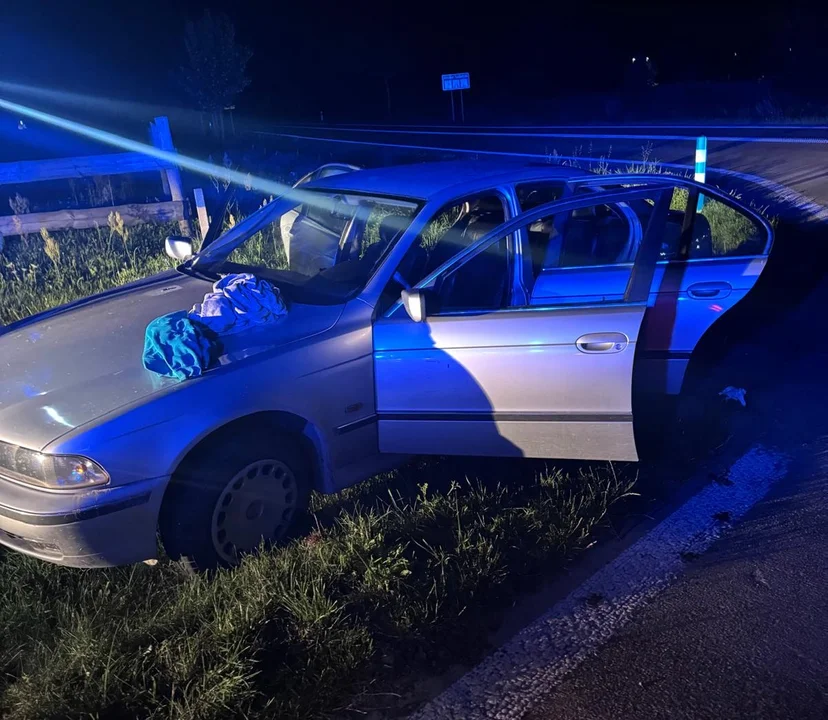 Lubelskie: Kierowca BMW spowodował wypadek i uciekł. Nastoletnia pasażerka w szpitalu