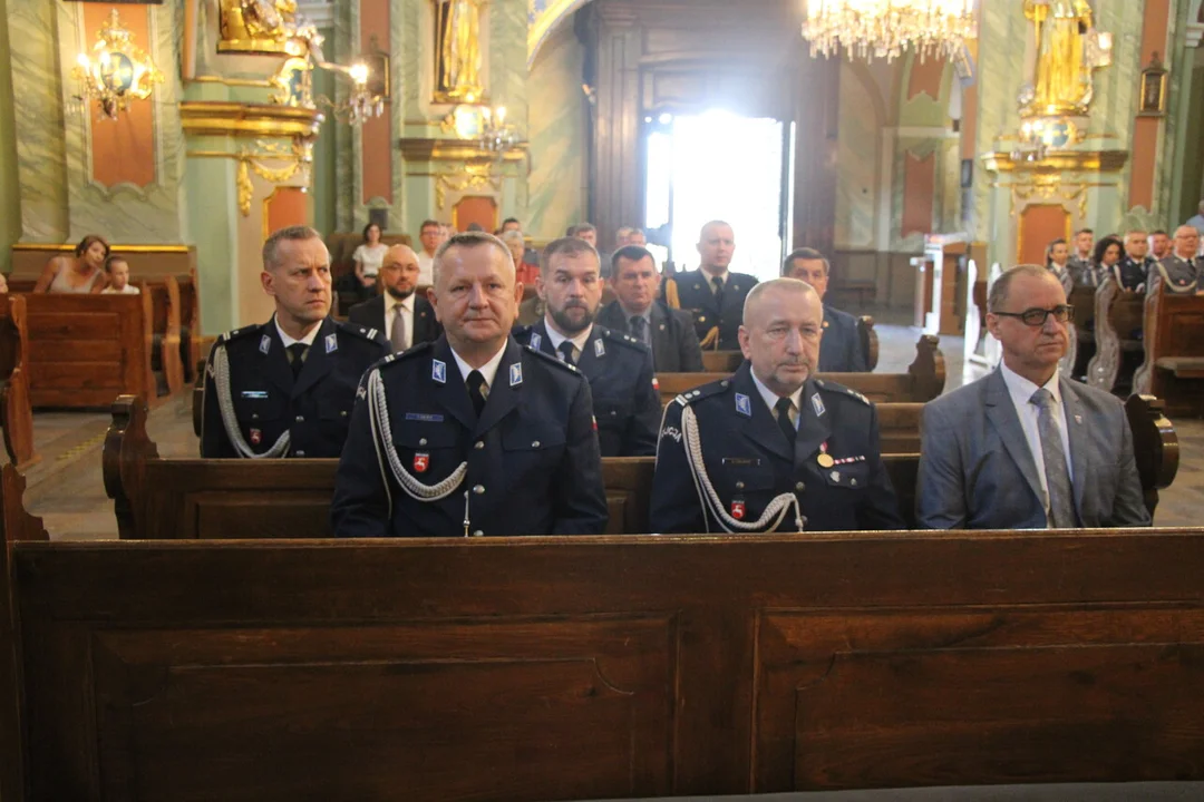 Msza dla policjantów w bazylice św. Anny w Lubartowie (zdjęcia) - Zdjęcie główne