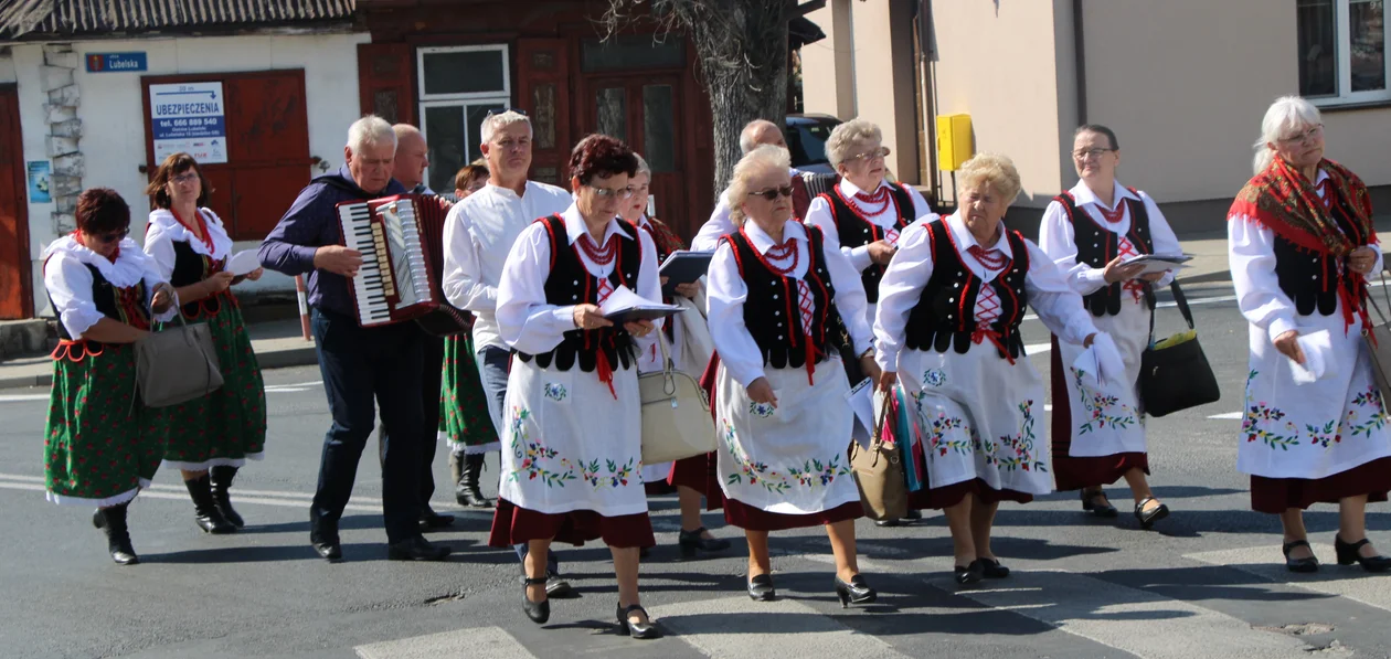 Korowód w Ostrowie Lubelskim