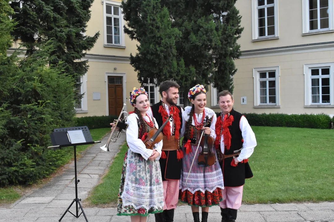 Za nami 3 dzień Międzynarodowego Festiwalu Folklorystycznego. Zobacz fotorelację prosto ze Skweru Niepodległości