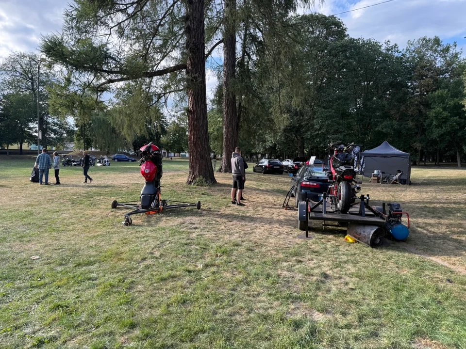Piknik Motoryzacyjny dla Ani