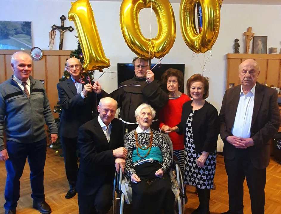 Pani Aniela Anczarska skończyła 100 lat! - Zdjęcie główne