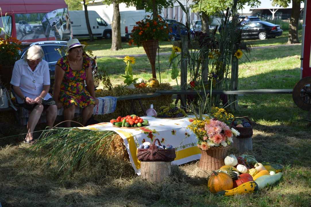 W niedzielę w Józefowie nad Wisłą odbyły się Dożynki Gminne