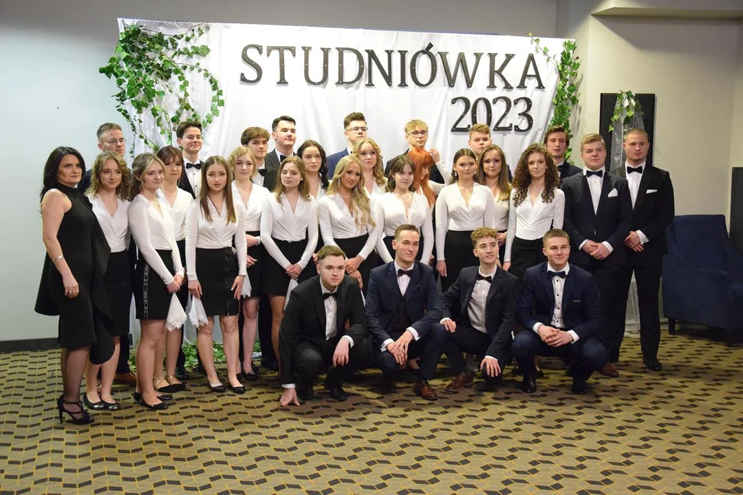 Studniówka IV Liceum Ogólnokształcącego im. Stanisława Staszica w Białej Podlaskiej