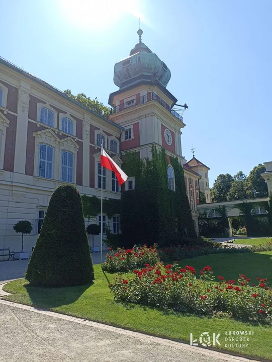 Wyjazd seniorów do Muzeum - Zamku w Łańcucie