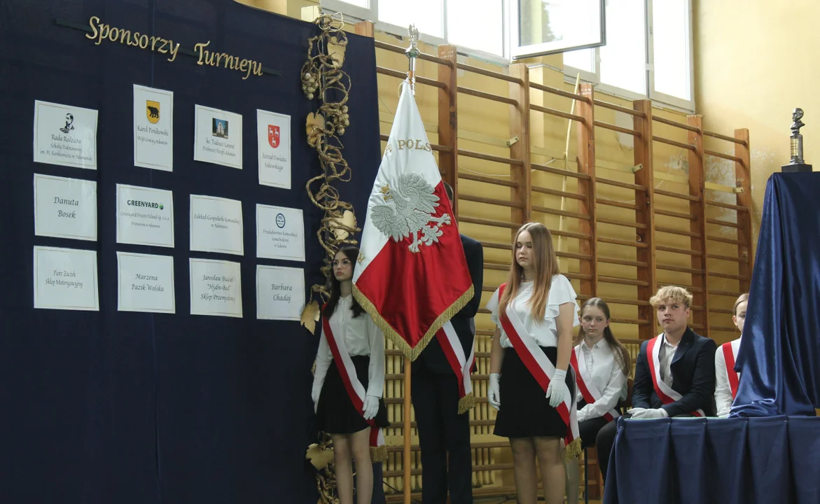 XIII Turniej Szkół Sienkiewiczowskich pod honorowym patronatem Starosty Łukowskiego i Wójta Gminy Adamów