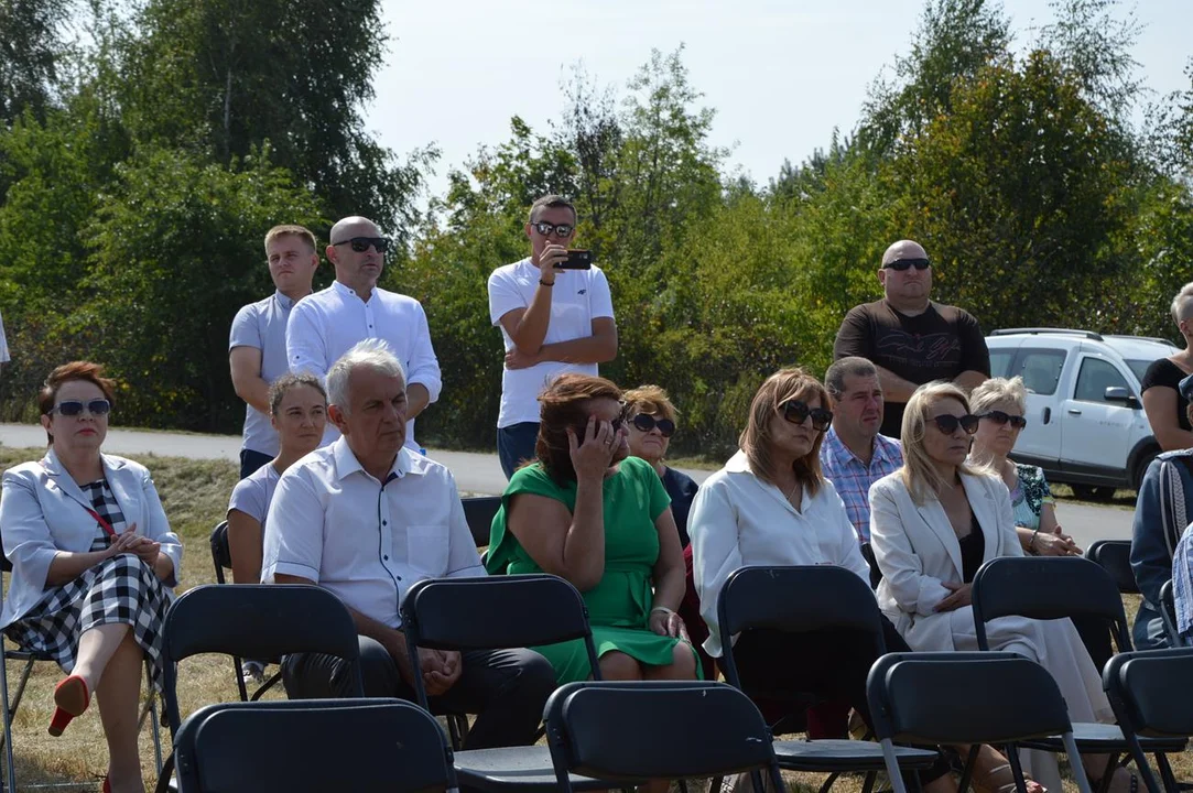 Uroczystość odsłonięcia ronda im. generała Tadeusza Rozwadowskiego w Chodlu