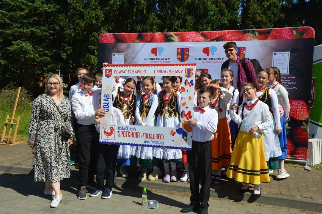 I Nadwiślańskie Spotkania z Folklorem Ziemi Puławskiej w Gołębiu