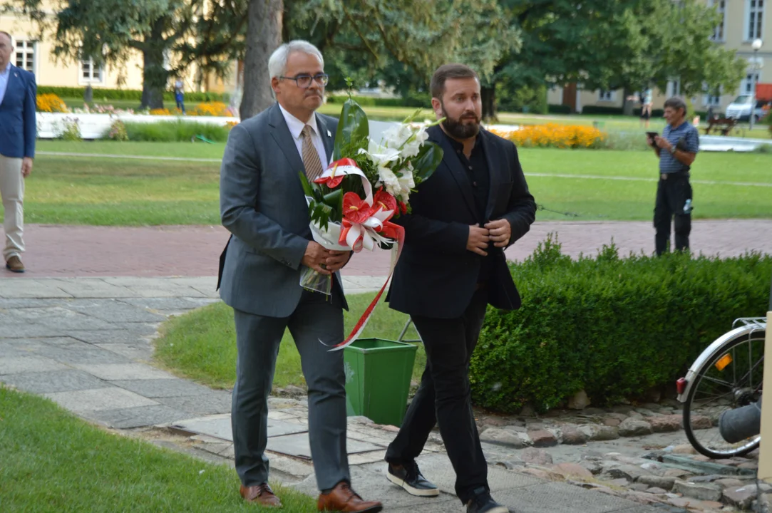 Obchody Powstania Warszawskiego w Puławach