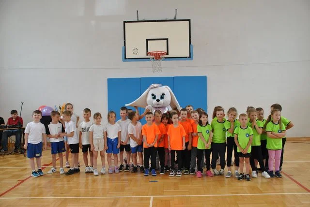 Mali sportowcy opanowali "Dwójkę". Za nami pełna emocji Przedszkoliada (foto) - Zdjęcie główne