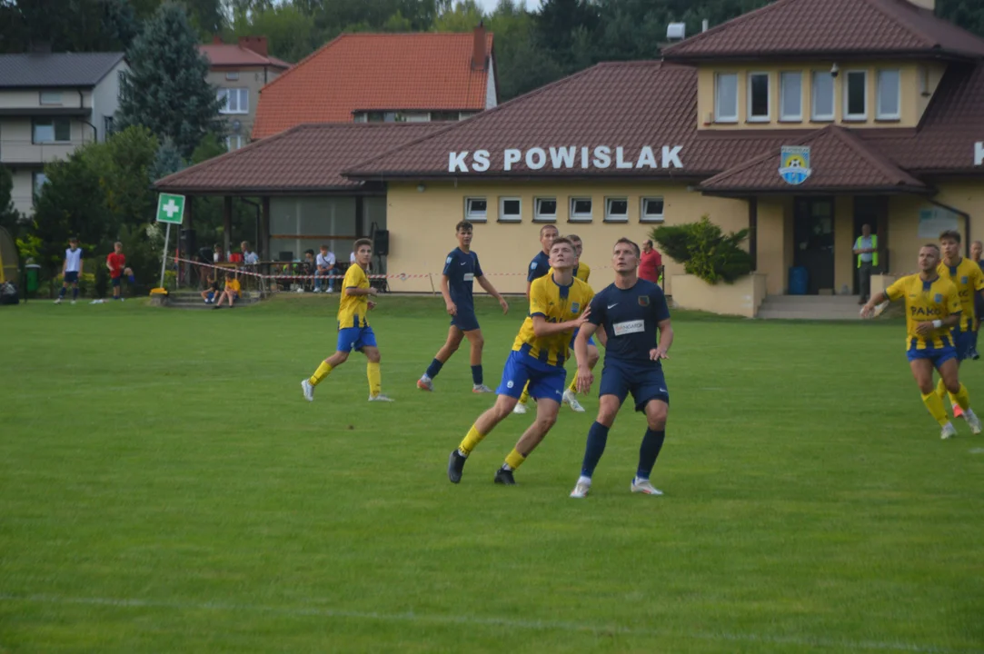 Powiślak Końskowola - MKS Czarni 1947 Dęblin