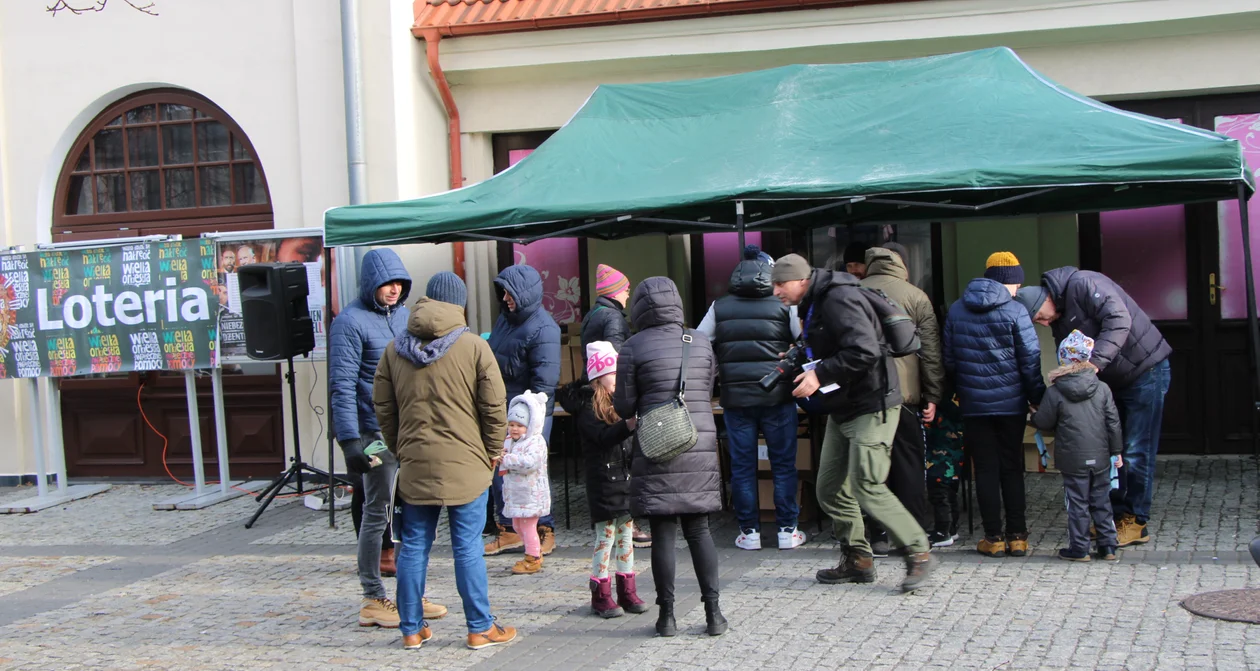 Tresura psów na WOŚP w Lubartowie