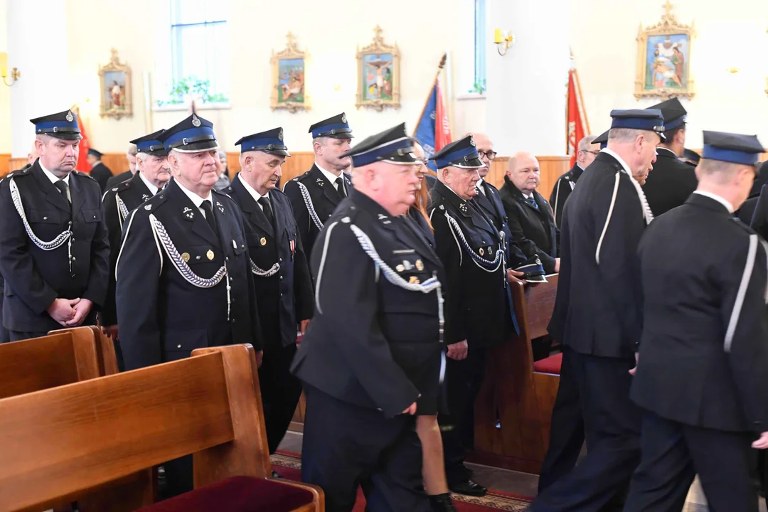 Zarzec Łukowski Msza Św. w intencji zmarłych strażaków z gminy Łuków