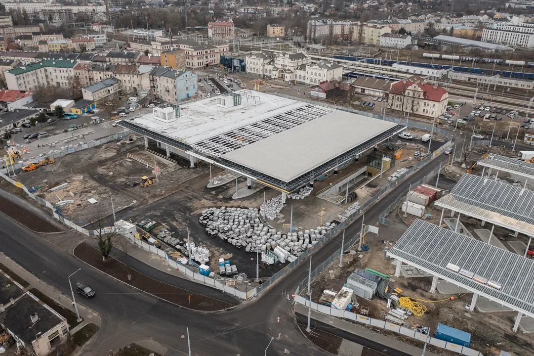Lublin: Budowa Dworca Metropolitalnego trwa. Miała skończyć się w lutym - Zdjęcie główne