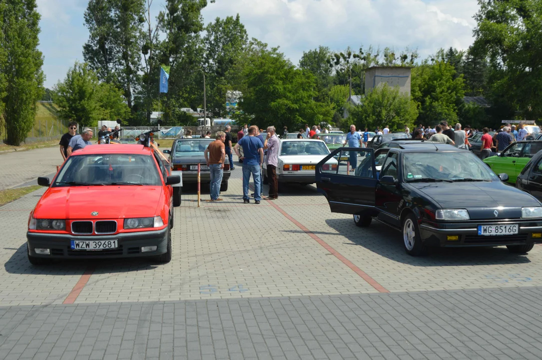 Spotkanie Klasycznej Motoryzacji w Puławach