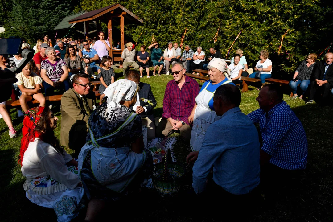 Widowisko obrzędowo-ludyczne  „Wesele w Gręzówce”