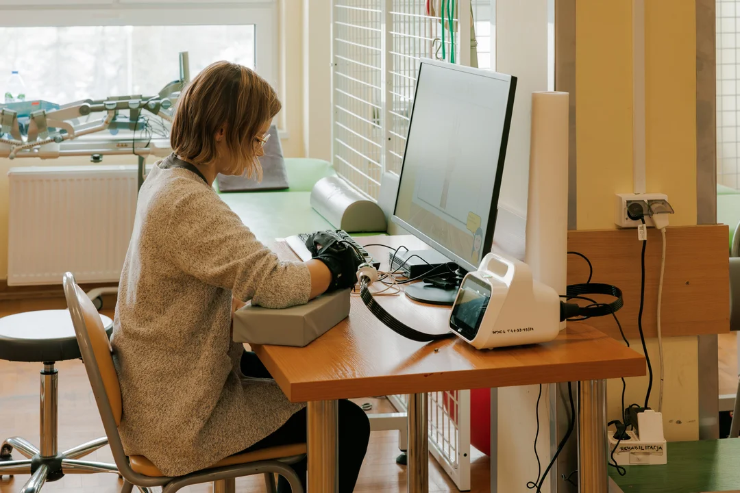 Roboty pomogą w rehabilitacji. Lubelski szpital kupił nowoczesny sprzęt