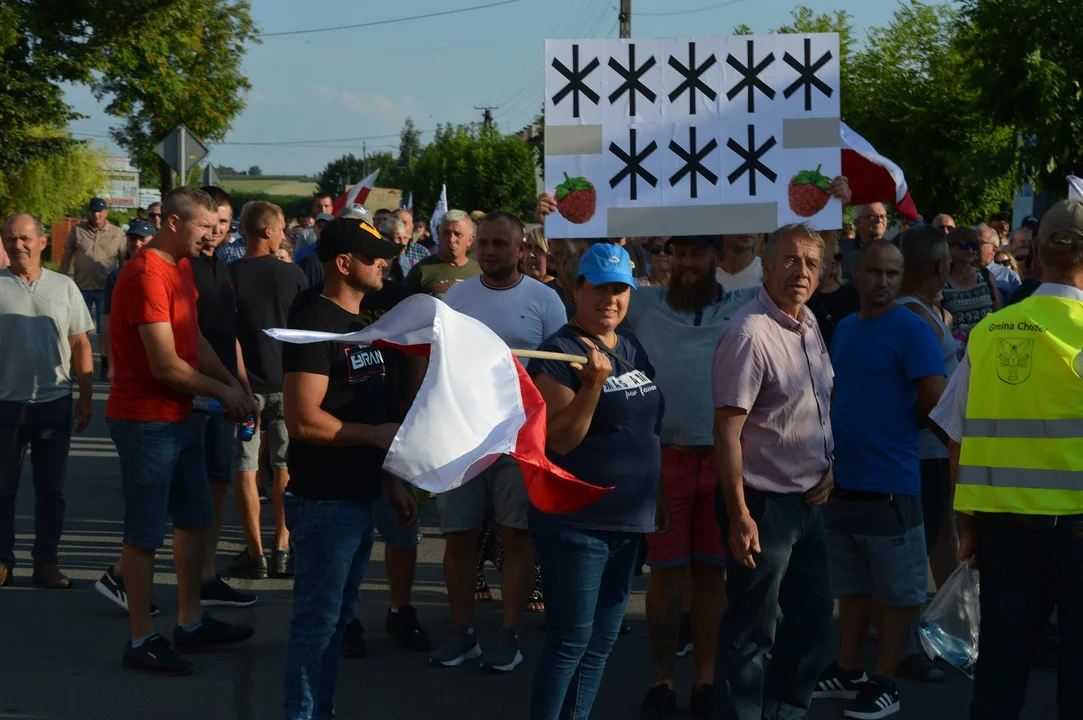 Protest producentów malin w Opolu Lubelskim