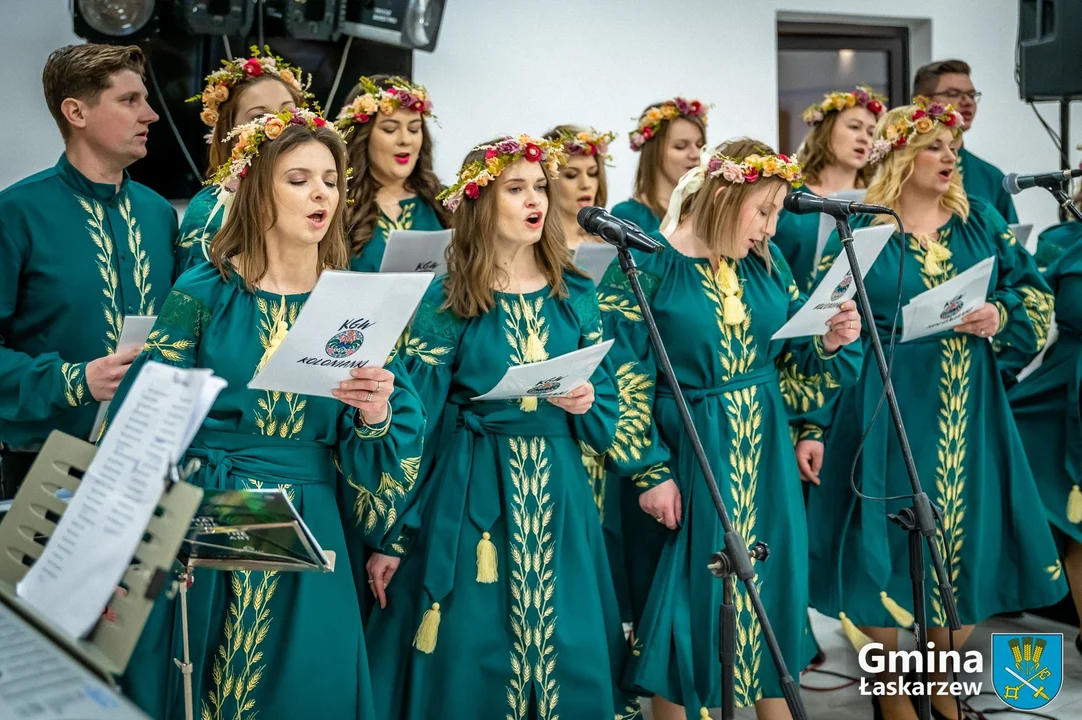 Kolorowo i radośnie, czyli "Ostatki na ludowo" w Gminie Łaskarzew