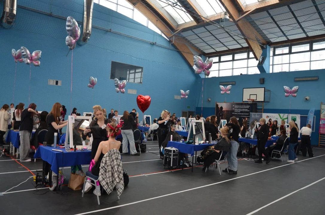 IX Ogólnopolski Konkurs Fryzjerski pełen talentu i emocji - Zdjęcie główne