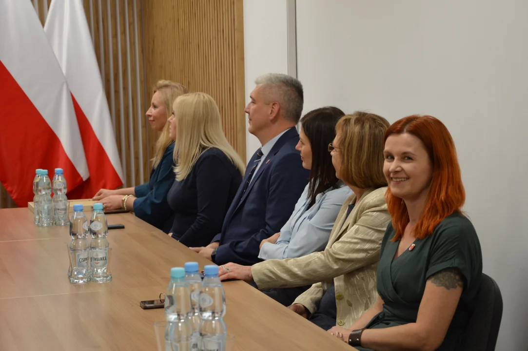 Spotkanie ministra obrony narodowej z samorządowcami w Poniatowej