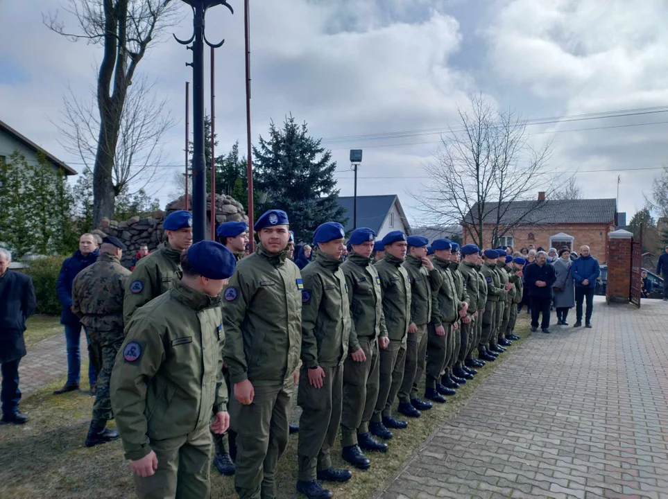 Wypadek na poligonie: Pogrzeb młodszego z żołnierzy. Pochodził z powiatu parczewskiego [ZDJĘCIA]