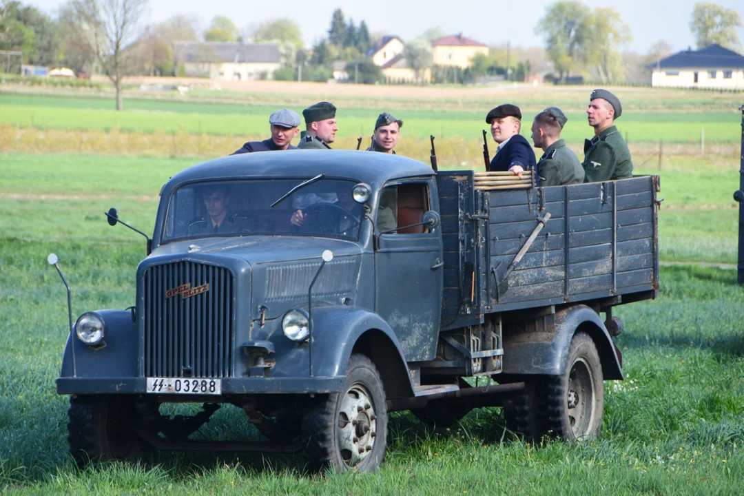 Rekonstrukcja Józefów Duży cz.2