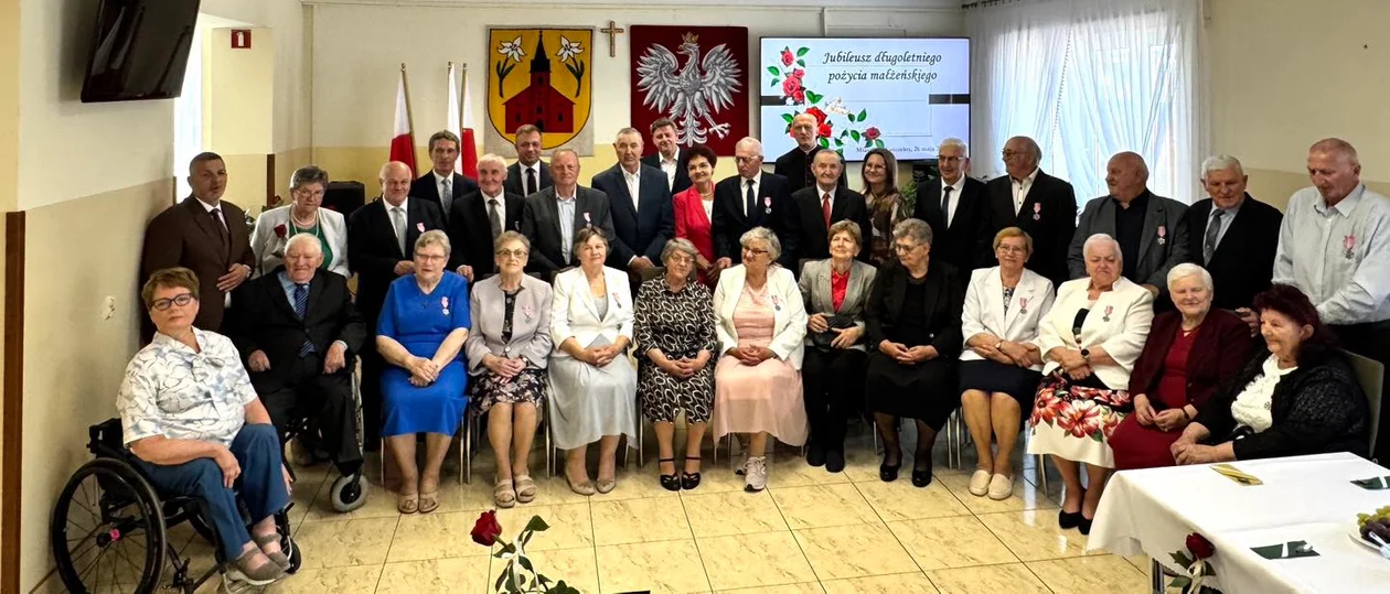 72 lata razem! W Miastkowie Kościelnym świętowano niezwykłe jubileusze małżeńskie - Zdjęcie główne
