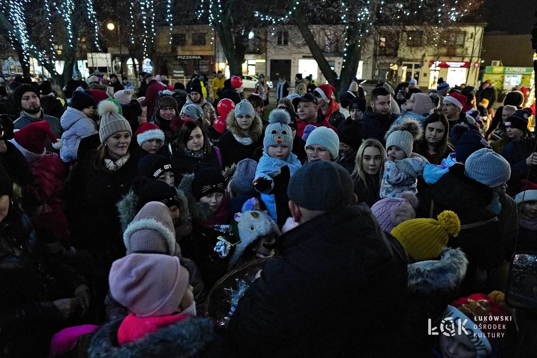 Warsztaty i konkursy podczas imprezy „W Świątecznej Krainie 2022” (ZDJĘCIA).